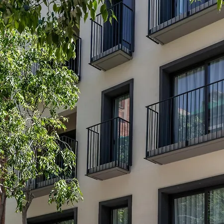 Apartment Limehome Barcelona Placa Pirineus *