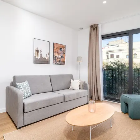 Limehome Barcelona Placa Pirineus Διαμέρισμα *